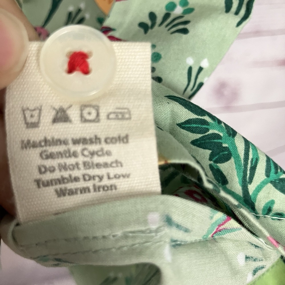 Printfresh Camel Courtyard Avocado Pajama Top Size Large Short Sleeve Button - Picture 6 of 12